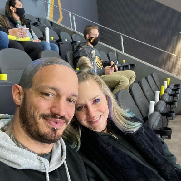 Meet your Posher, Veronica - Picture 1 of 1